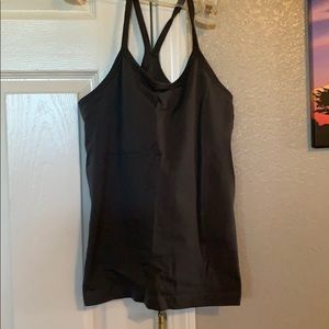 Workout tank top